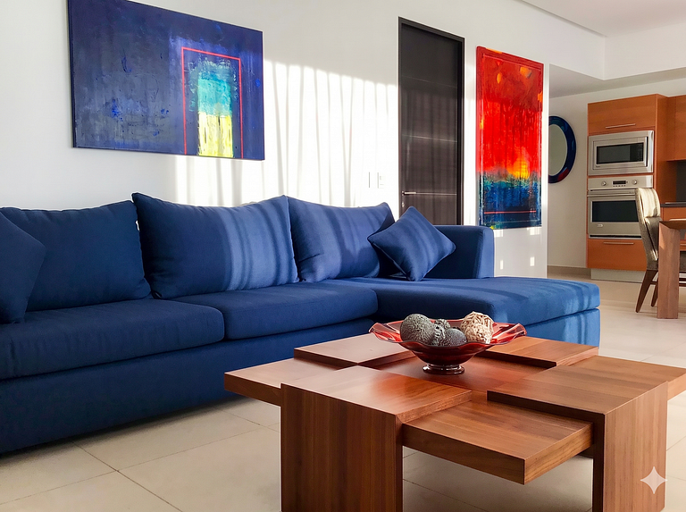 Icon Beachfront Retreat: acceso a piscina y club de 5 estrel