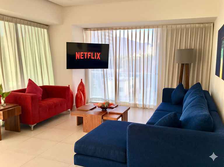 Icon Beachfront Retreat: acceso a piscina y club de 5 estrel