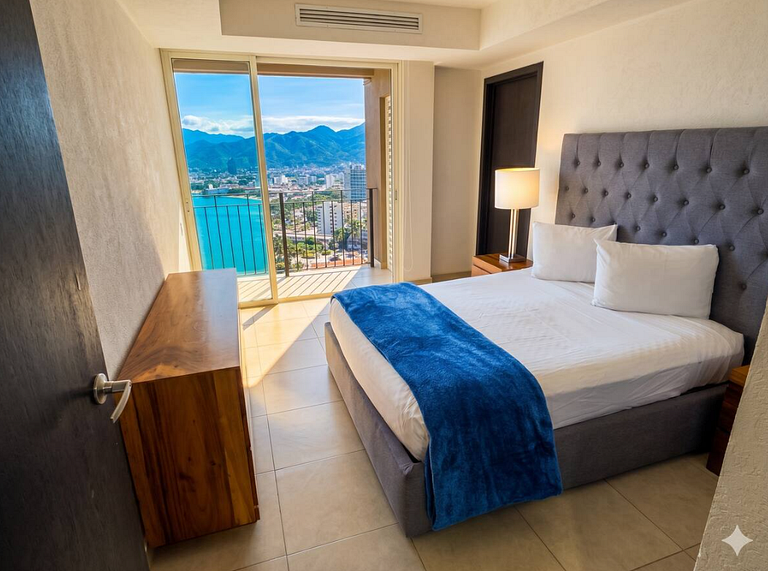 Apartamento de 2 dormitorios en planta alta con vista al mar