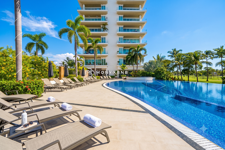 Lujoso apartamento de 1 dormitorio en Marina Vallarta, con b