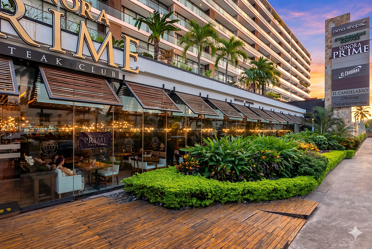 Luxury Vallarta Marina 1BR, 180° Balcony & Golf Views