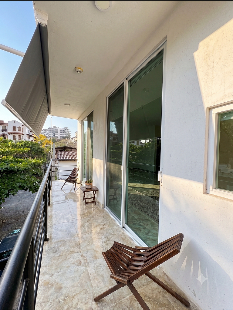 Exclusive property in ZR for 18 people, with 10 beds and 5 b