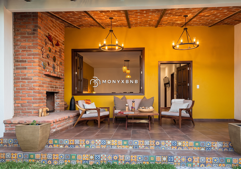 Charming villa by Monyxbnb