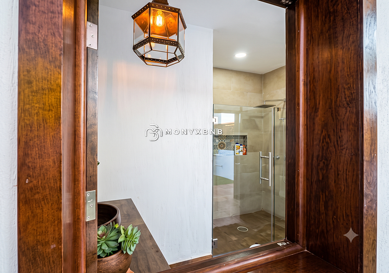 Charming villa by Monyxbnb