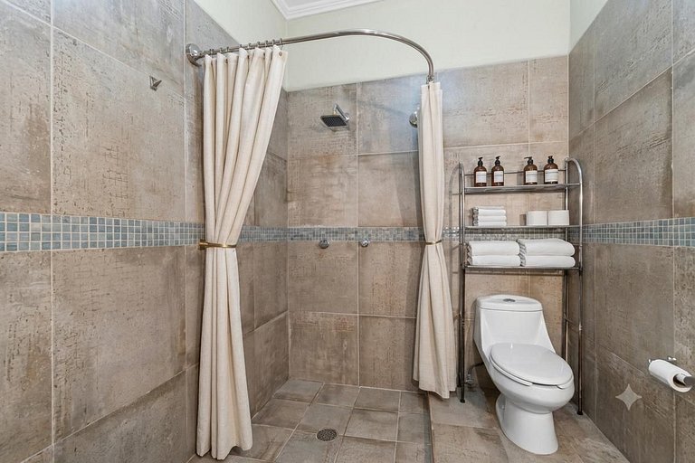 Departamento 1 cuarto, 1.5 baños Zona Romántica