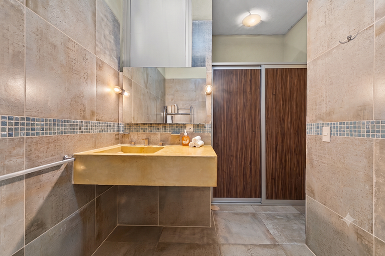 Departamento 1 cuarto, 1.5 baños Zona Romántica