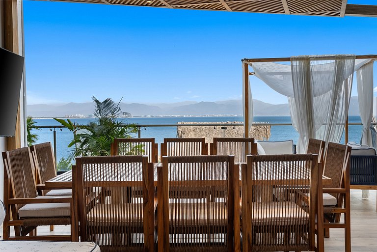 Condominio de lujo a pie de playa con jacuzzi