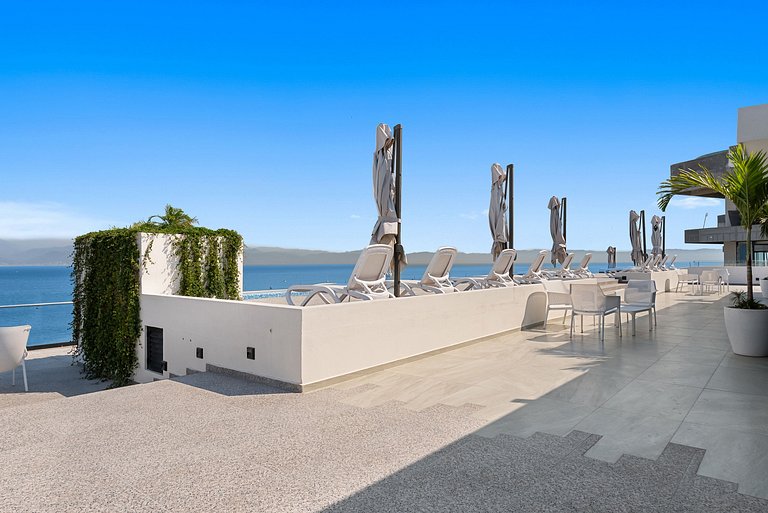 Condominio de lujo a pie de playa con jacuzzi