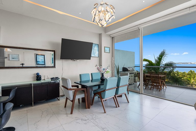 Luxury Oceanfront 2BR | Maritima Nuevo Vallarta