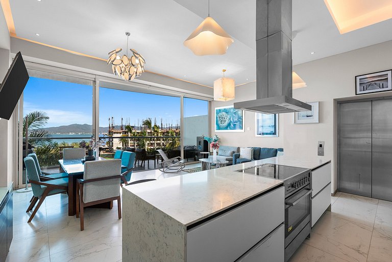 Luxury Oceanfront 2BR | Maritima Nuevo Vallarta
