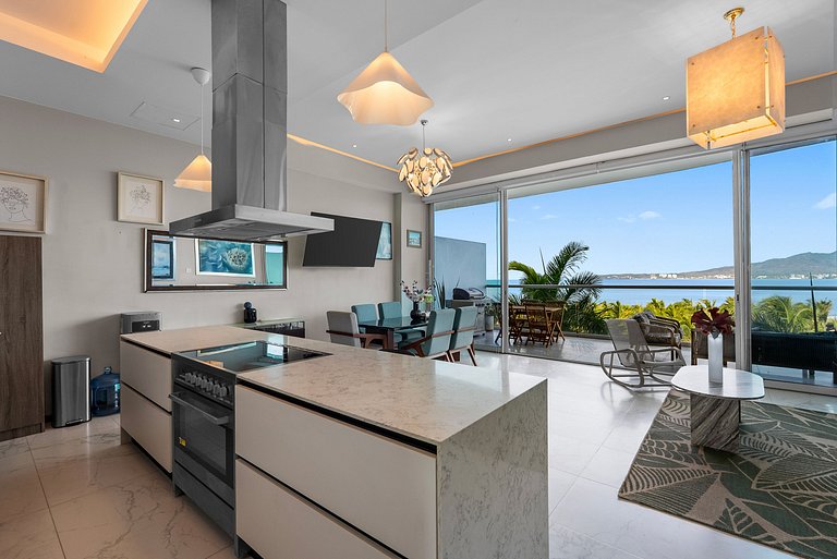 Luxury Oceanfront 2BR | Maritima Nuevo Vallarta