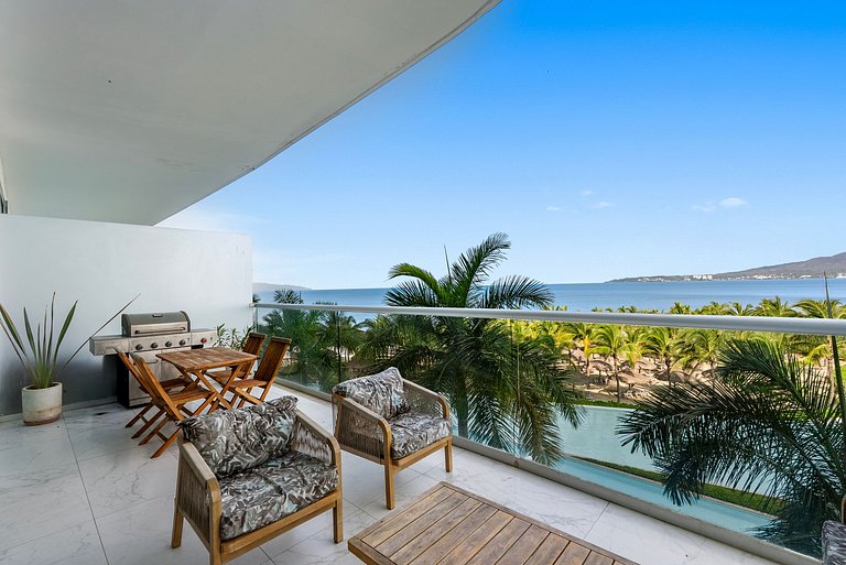 Luxury Oceanfront 2BR | Maritima Nuevo Vallarta