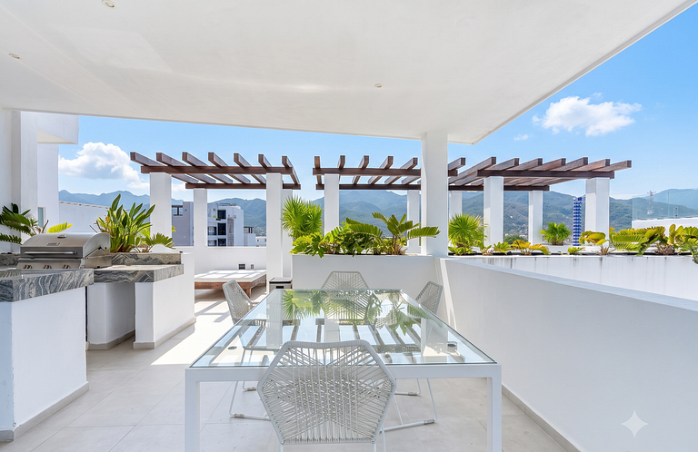 Luxury 1BR Condo | Gran Trianon Puerto Vallarta