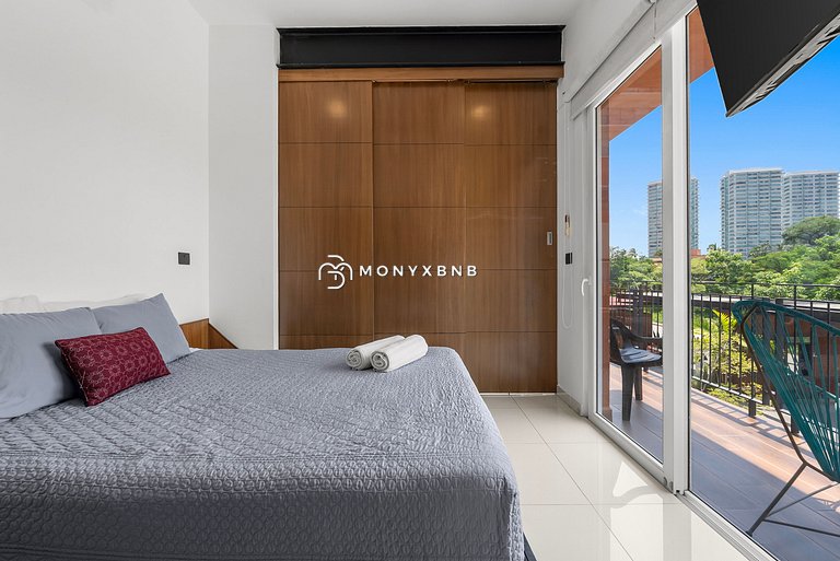 Zoho Skies Urban Vista 2-Story 2-Bdr 2-Bath Condo