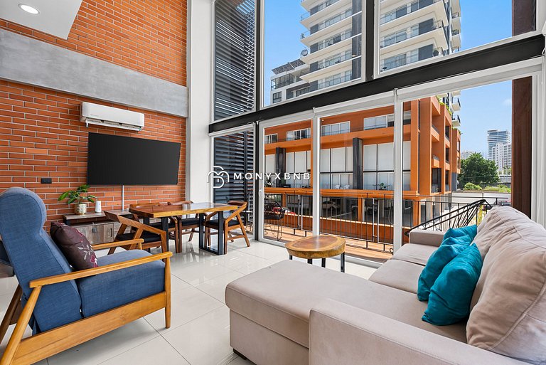 Zoho Skies Urban Vista 2-Story 2-Bdr 2-Bath Condo