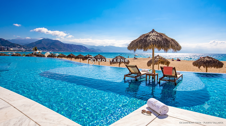 Grand Venetian Oceanfront by Monyxbnb