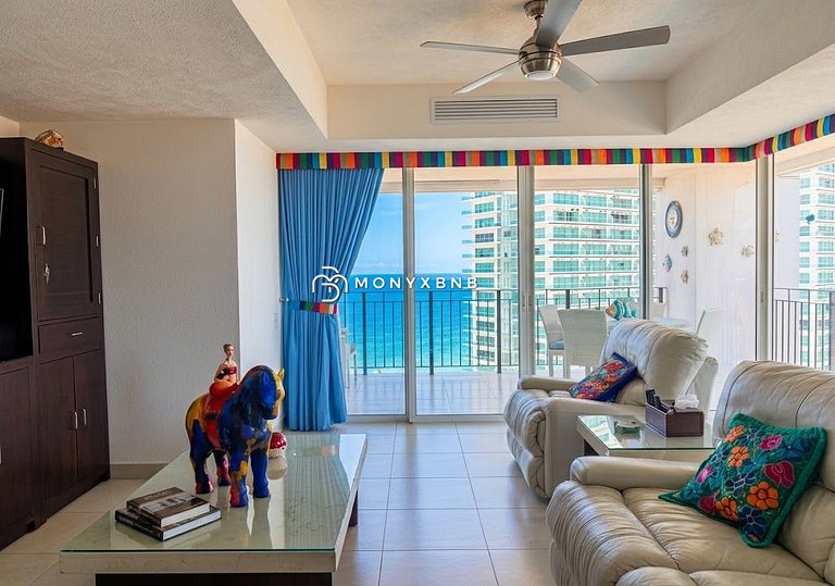 Grand Venetian • 2BR Modern and Bright