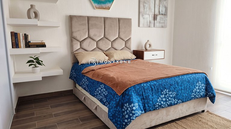 Casa Ivarica Spacious Home for 20 in Residential