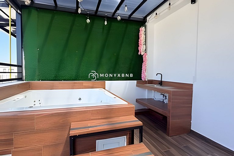 Billar, jacuzzi, presto sillas y mesa playa