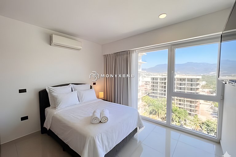 Family Zoho Skies • 5BR • Two Units 14 Guest