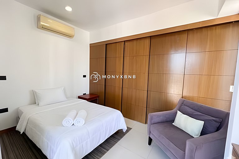 Family Zoho Skies • 5BR • Two Units 14 Guest