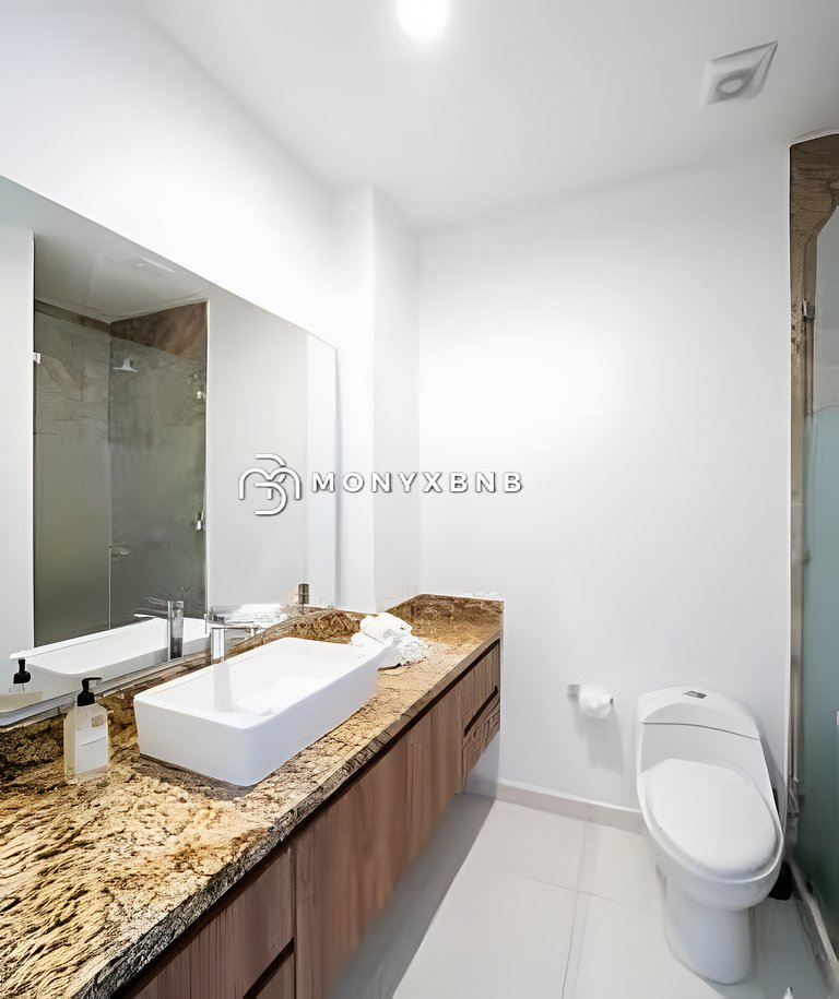 Family Zoho Skies • 5BR • Two Units 14 Guest