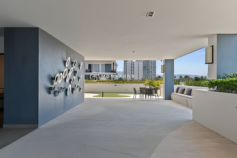Family Zoho Skies • 5BR • Two Units 14 Guest