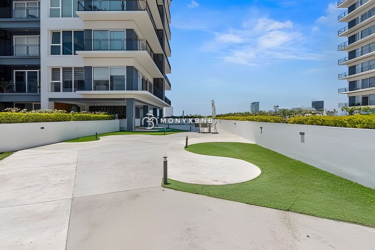 Family Zoho Skies • 5BR • Two Units 14 Guest