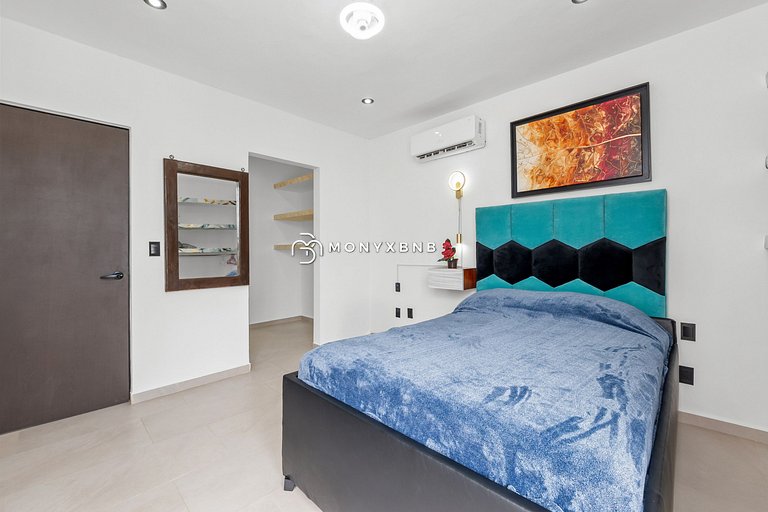 Aldea Hortus Retreat for 21 with Jacuzzi