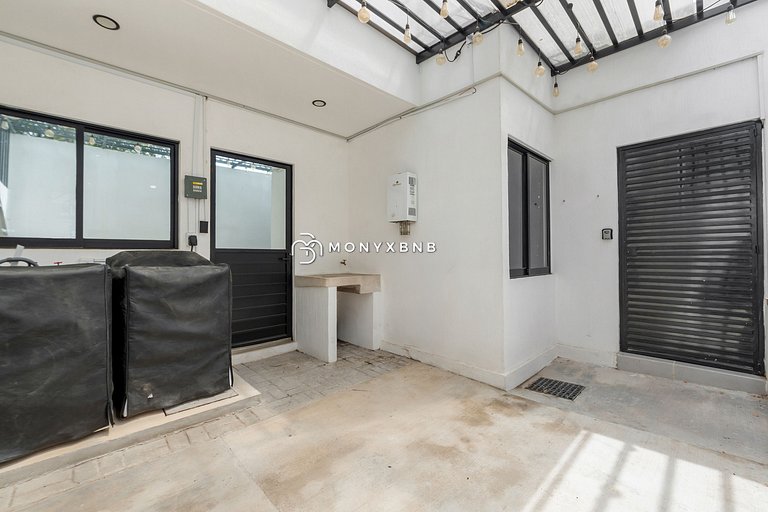 Aldea Hortus Retreat para 21 con Jacuzzi