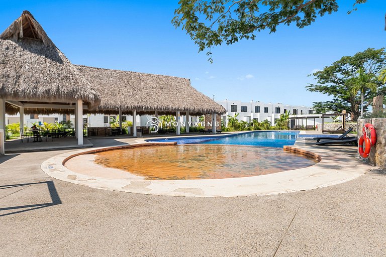 Aldea Hortus Retreat para 21 con Jacuzzi