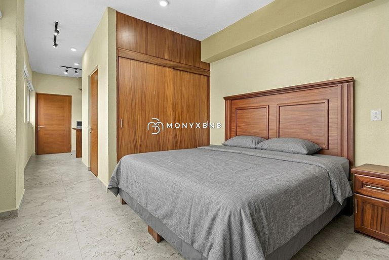 Studio Marea | Downtown PV • 1 Block to Malecon