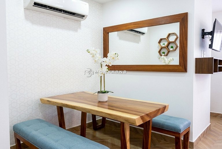 The Five | 1BR, Balcony & Rooftop Pool