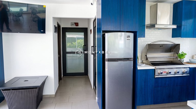 The Five | 1BR, Balcony & Rooftop Pool