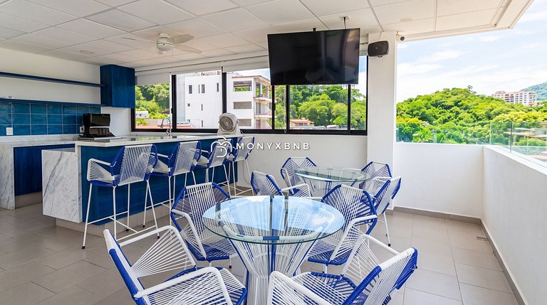 The Five | 1BR, Balcony & Rooftop Pool