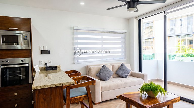 The Five | 1BR, Balcony & Rooftop Pool