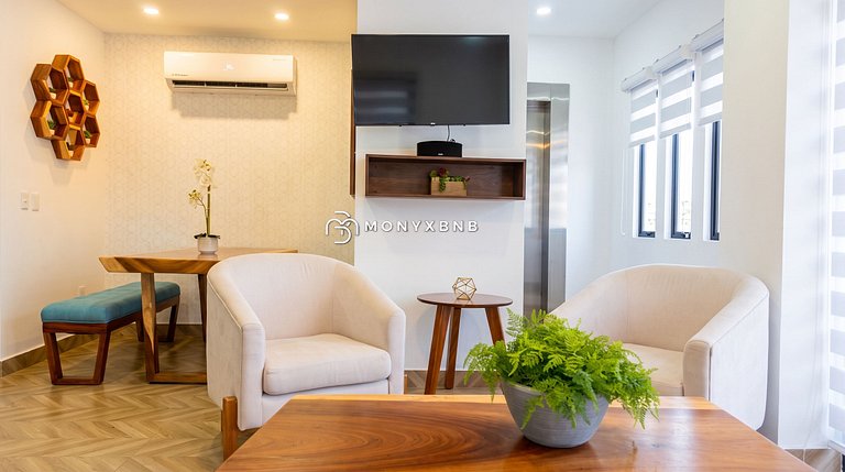 The Five | 1BR, Balcony & Rooftop Pool