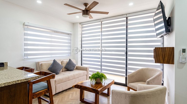 The Five | 1BR, Balcony & Rooftop Pool