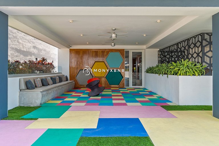 Zoho Skies, 3 recámaras, 2 baños con alberca en la azotea